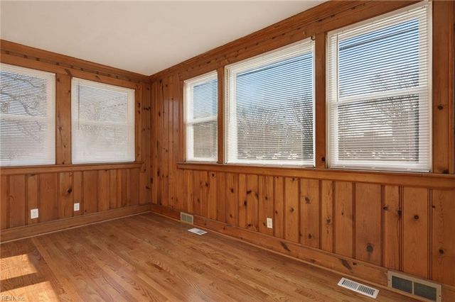 421 Sycamore RD, Portsmouth, VA 23707