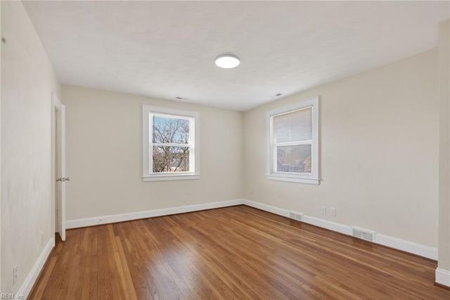 421 Sycamore RD, Portsmouth, VA 23707