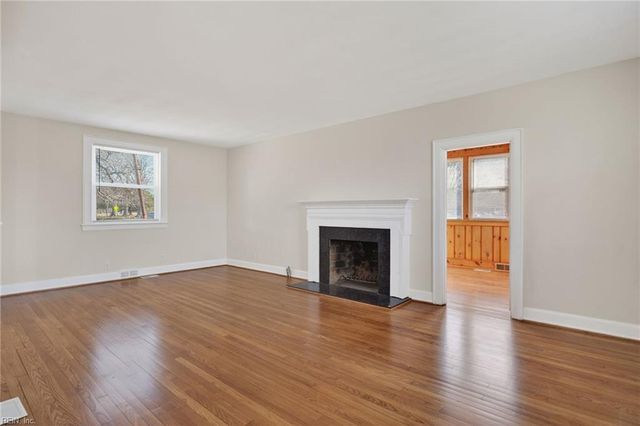 421 Sycamore RD, Portsmouth, VA 23707