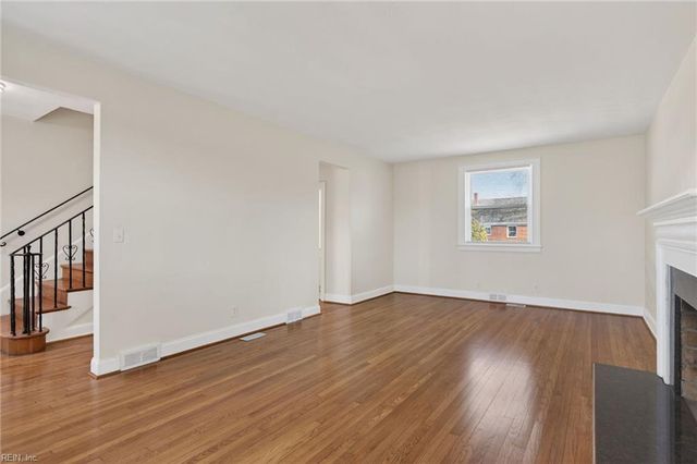 421 Sycamore RD, Portsmouth, VA 23707