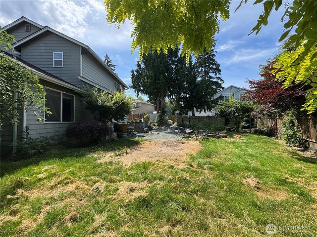 2601 Northwoods Loop Road, Mount Vernon, WA 98273