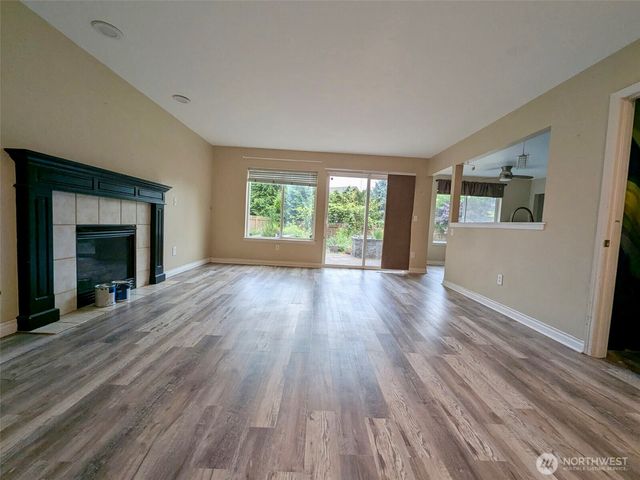 2601 Northwoods Loop Road, Mount Vernon, WA 98273