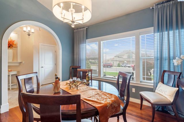 403 Cherry Blossom Loop, Richland, WA 99352