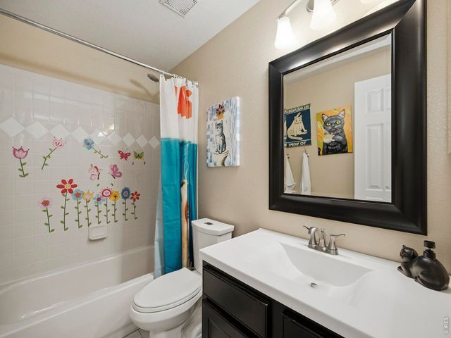 2293 Dogwood Dr, Erie, CO 80516