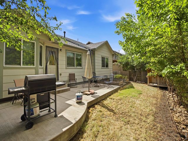 2293 Dogwood Dr, Erie, CO 80516