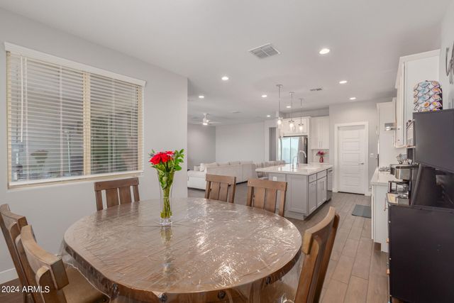 11014 W MCKINLEY Street, Avondale, AZ 85323