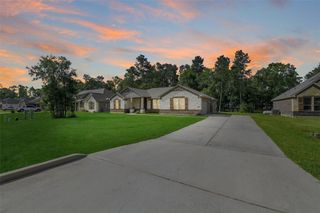 121 Road 662, Dayton, TX 77535