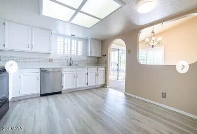 1219 W SEA CREST Drive, Gilbert, AZ 85233