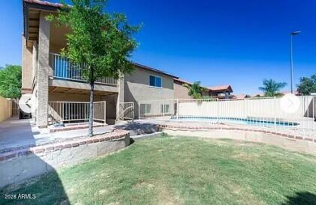 1219 W SEA CREST Drive, Gilbert, AZ 85233