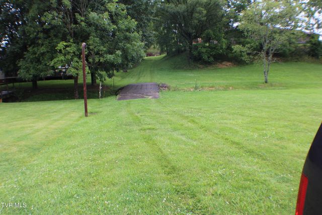 805 New Beason Well Road, Kingsport, TN 37660