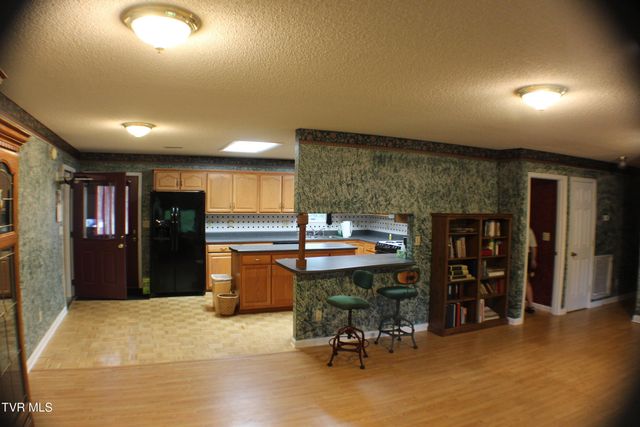 805 New Beason Well Road, Kingsport, TN 37660