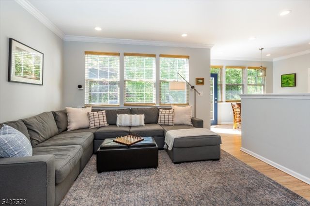 50 Glen Rock Rd, Cedar Grove Twp., NJ 07009