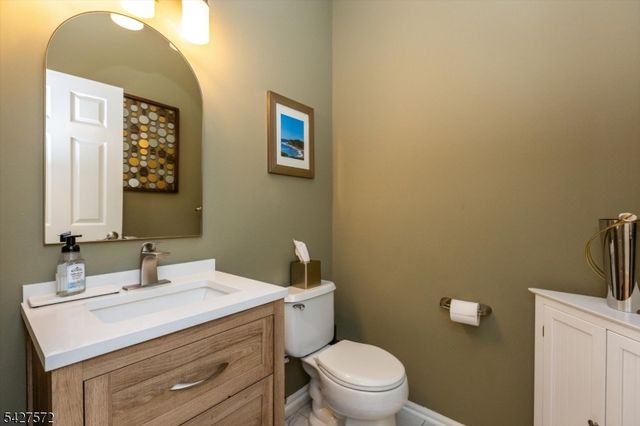 50 Glen Rock Rd, Cedar Grove Twp., NJ 07009
