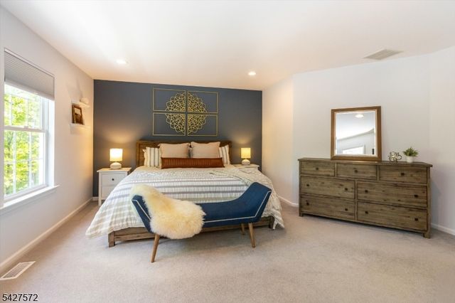 50 Glen Rock Rd, Cedar Grove Twp., NJ 07009