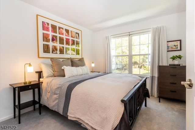 50 Glen Rock Rd, Cedar Grove Twp., NJ 07009