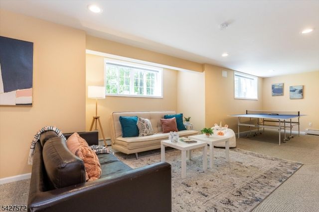 50 Glen Rock Rd, Cedar Grove Twp., NJ 07009