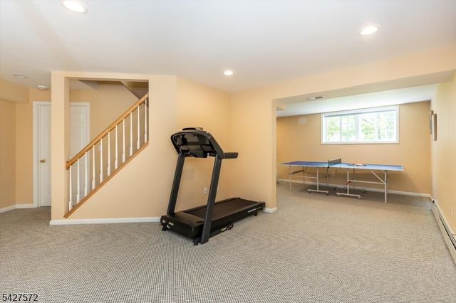 50 Glen Rock Rd, Cedar Grove Twp., NJ 07009