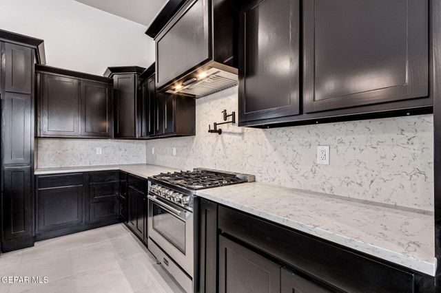 6416 CADENCE RIVER Drive, El Paso, TX 79932