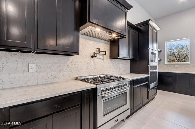 6416 CADENCE RIVER Drive, El Paso, TX 79932