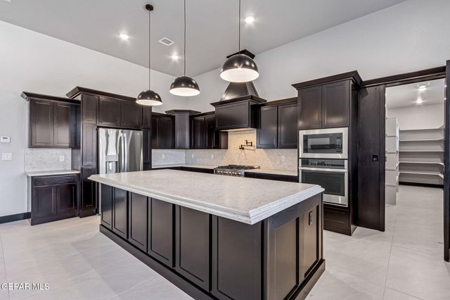 6416 CADENCE RIVER Drive, El Paso, TX 79932