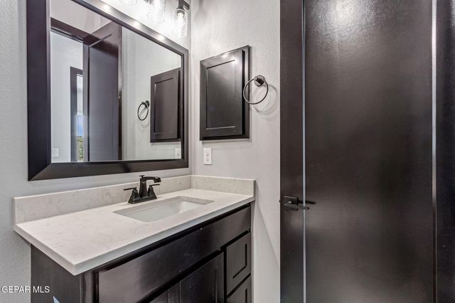 6416 CADENCE RIVER Drive, El Paso, TX 79932