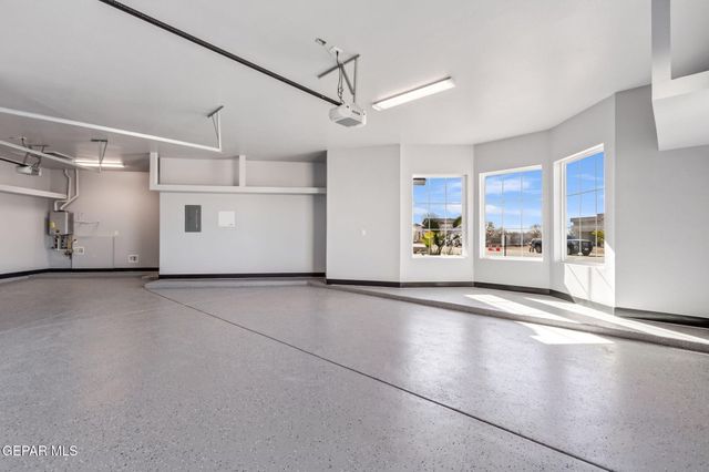 6416 CADENCE RIVER Drive, El Paso, TX 79932