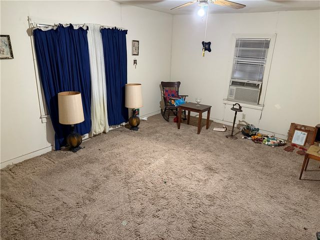 1314 E Kenedy Ave, Kingsville, TX 78363