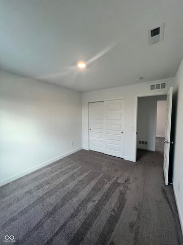 989 Kensington Drive, Danville, IN 46122