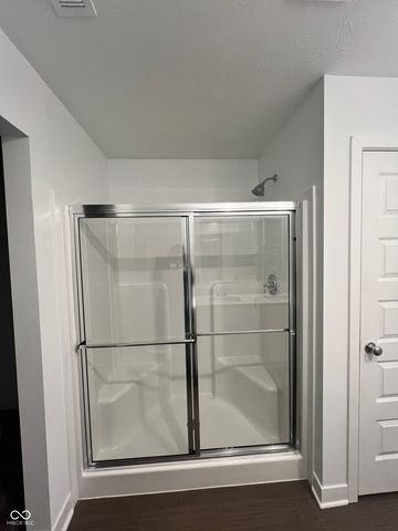 989 Kensington Drive, Danville, IN 46122