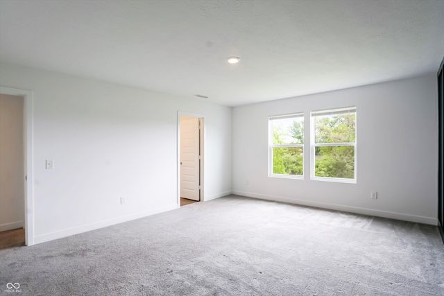 989 Kensington Drive, Danville, IN 46122