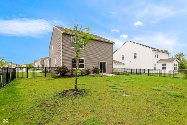 989 Kensington Drive, Danville, IN 46122
