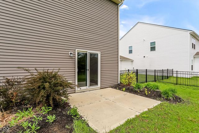 989 Kensington Drive, Danville, IN 46122