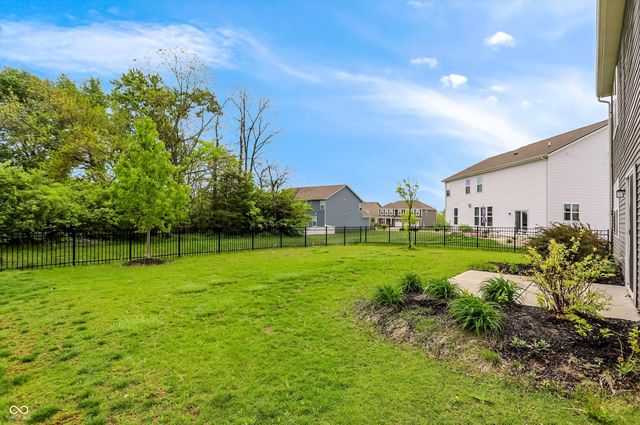 989 Kensington Drive, Danville, IN 46122