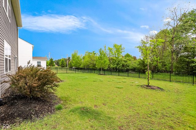 989 Kensington Drive, Danville, IN 46122