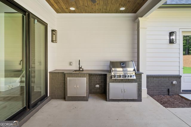 37 Alcovy Springs Drive, Monroe, GA 30656