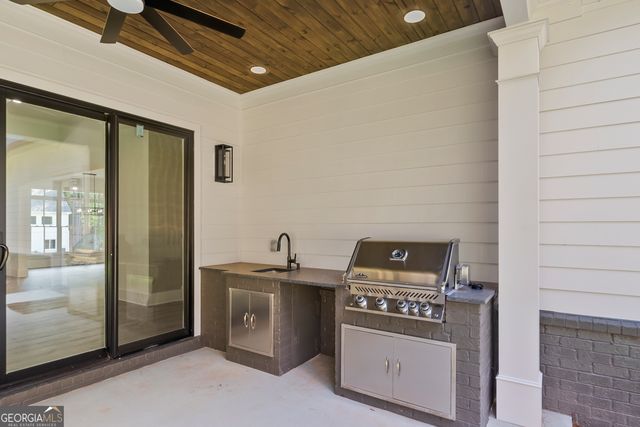 37 Alcovy Springs Drive, Monroe, GA 30656