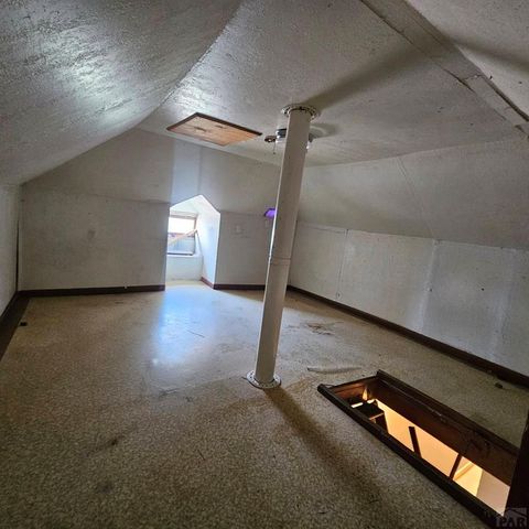 1505 W 17th St, Pueblo, CO 81003