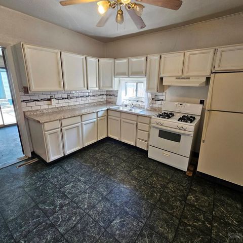 1505 W 17th St, Pueblo, CO 81003