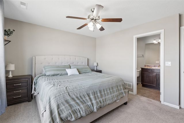 4709 E Merced Street, Des Moines, IA 50317