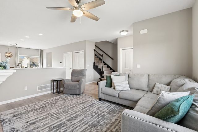 4709 E Merced Street, Des Moines, IA 50317