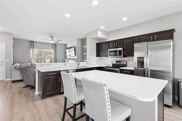 4709 E Merced Street, Des Moines, IA 50317