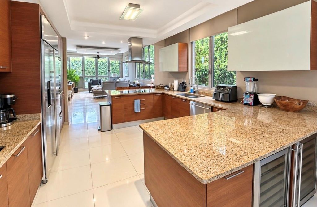 Image 3 of property listing at 78 Calle 3 SENDEROS DE MONTEHIEDRA, San Juan, PR 00926