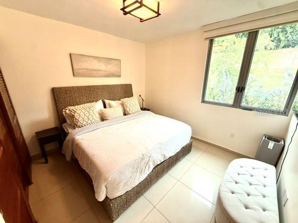 Image 9 of property listing at 78 Calle 3 SENDEROS DE MONTEHIEDRA, San Juan, PR 00926