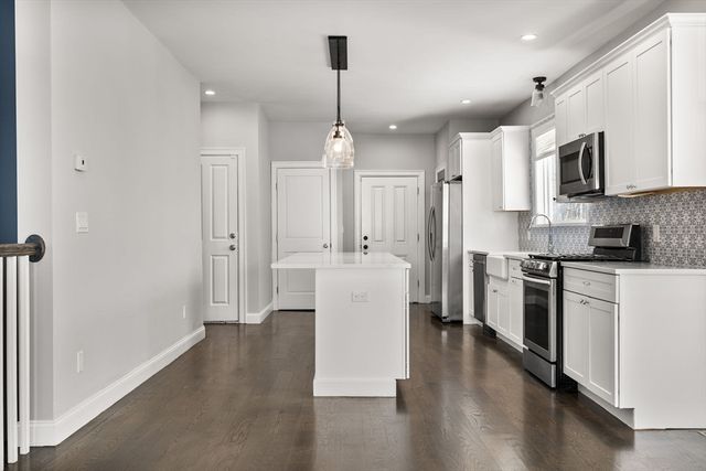 83 Centre St 1, Boston, MA 02124