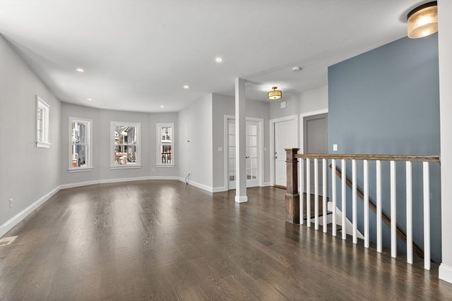 83 Centre St 1, Boston, MA 02124