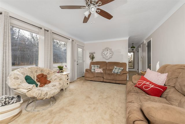 733 Hazen Street, Paw Paw, MI 49079