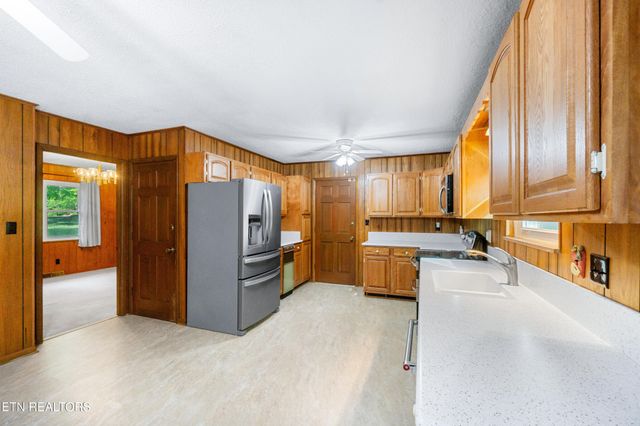 114 County Road 575, Englewood, TN 37329