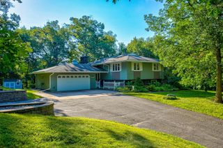 14481 Hyde Avenue N, Hugo, MN 55038