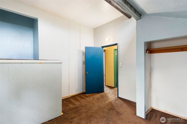 5046 35th Avenue NE, Seattle, WA 98105