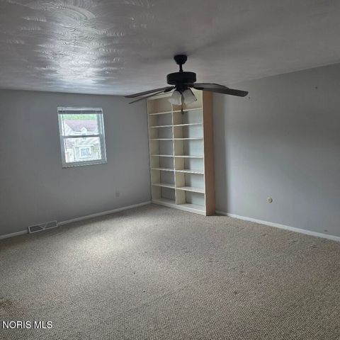 6032 Willowvale Drive, Toledo, OH 43615